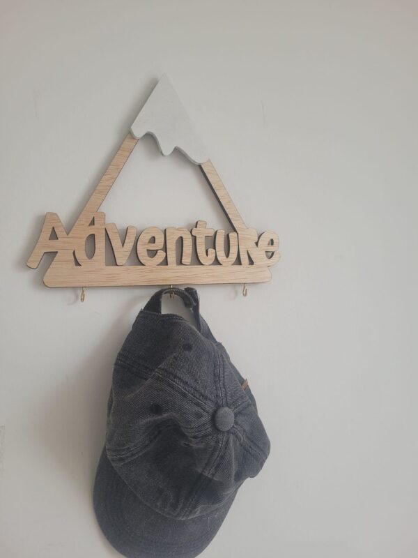 Decoratieve kapstok ''Adventure''- Kleine Pootjes collectie